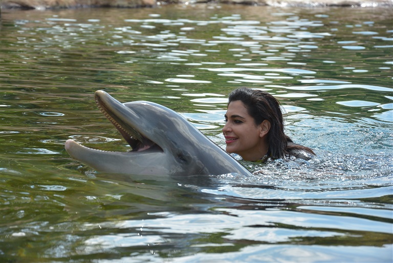 Shakira with Dolphins