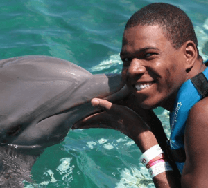 Everyone Loves a Dolphin Kiss Mexico